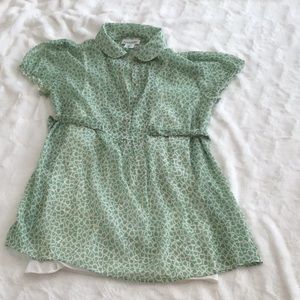 Maternity shirt with tank and tie